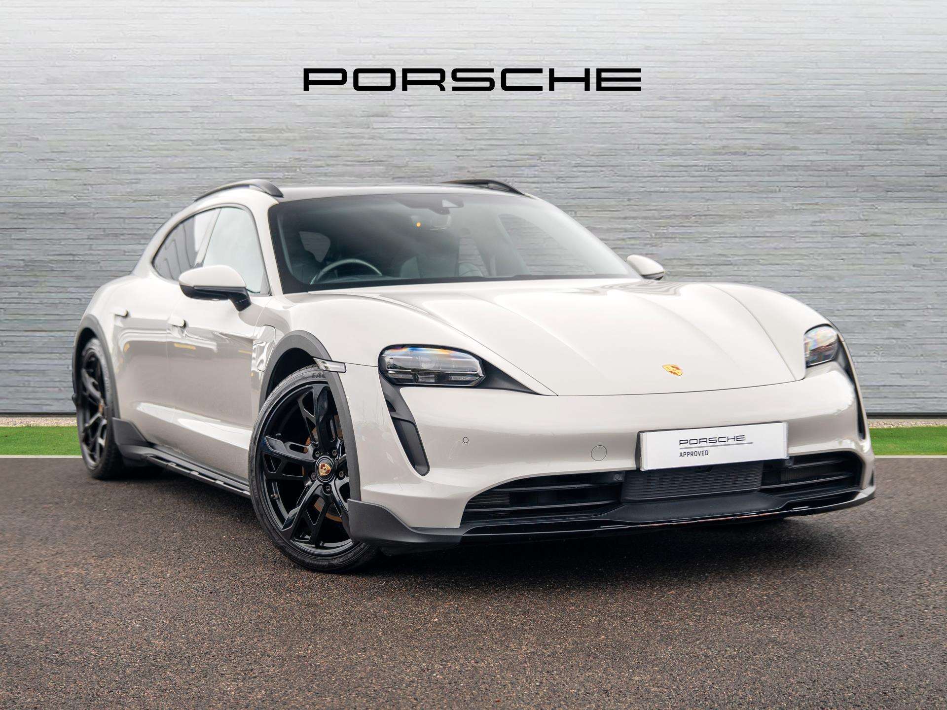 Grey 2022 Porsche Taycan Estate All-wheel drive Automatic