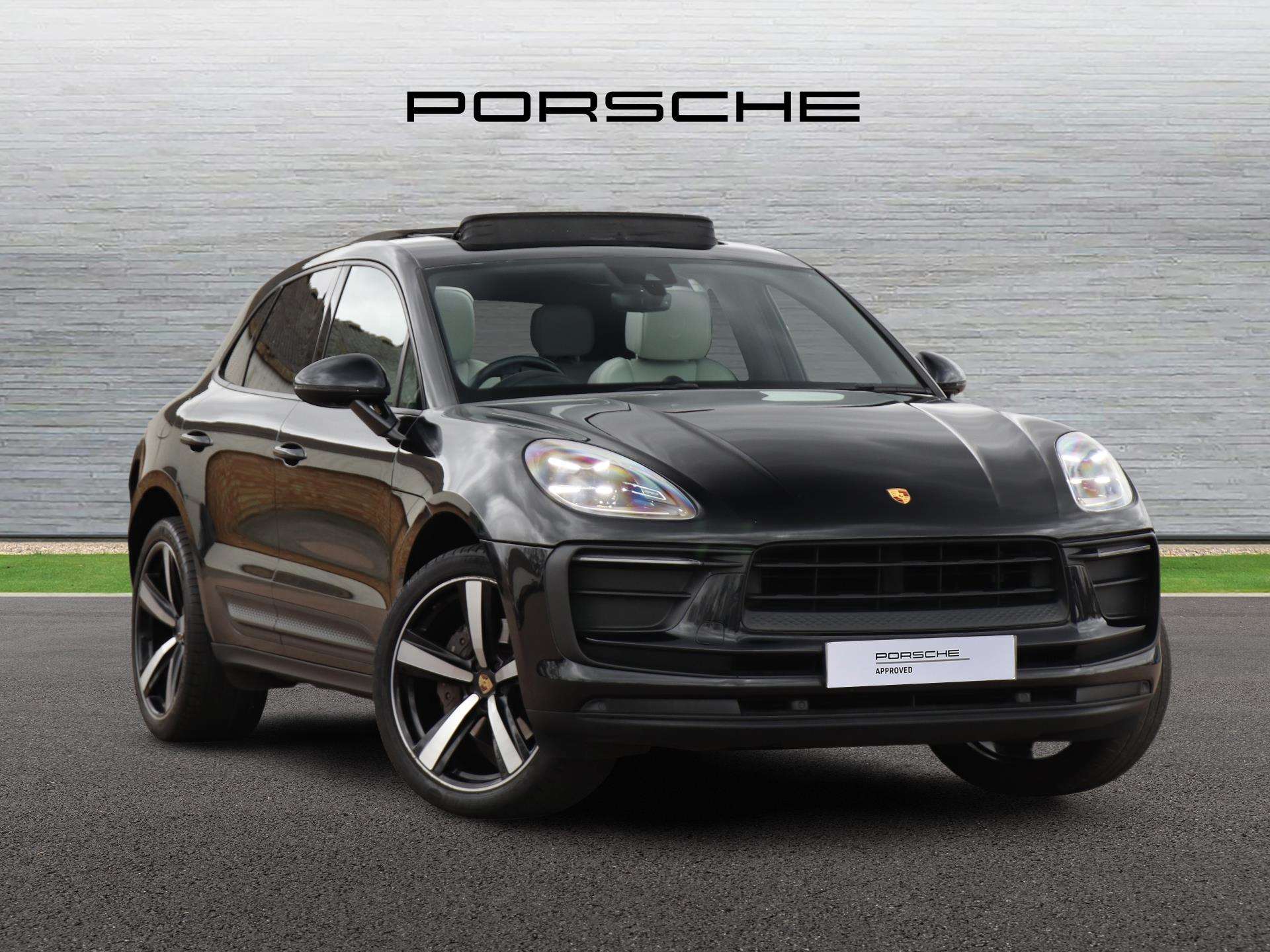 Porsche Macan Models