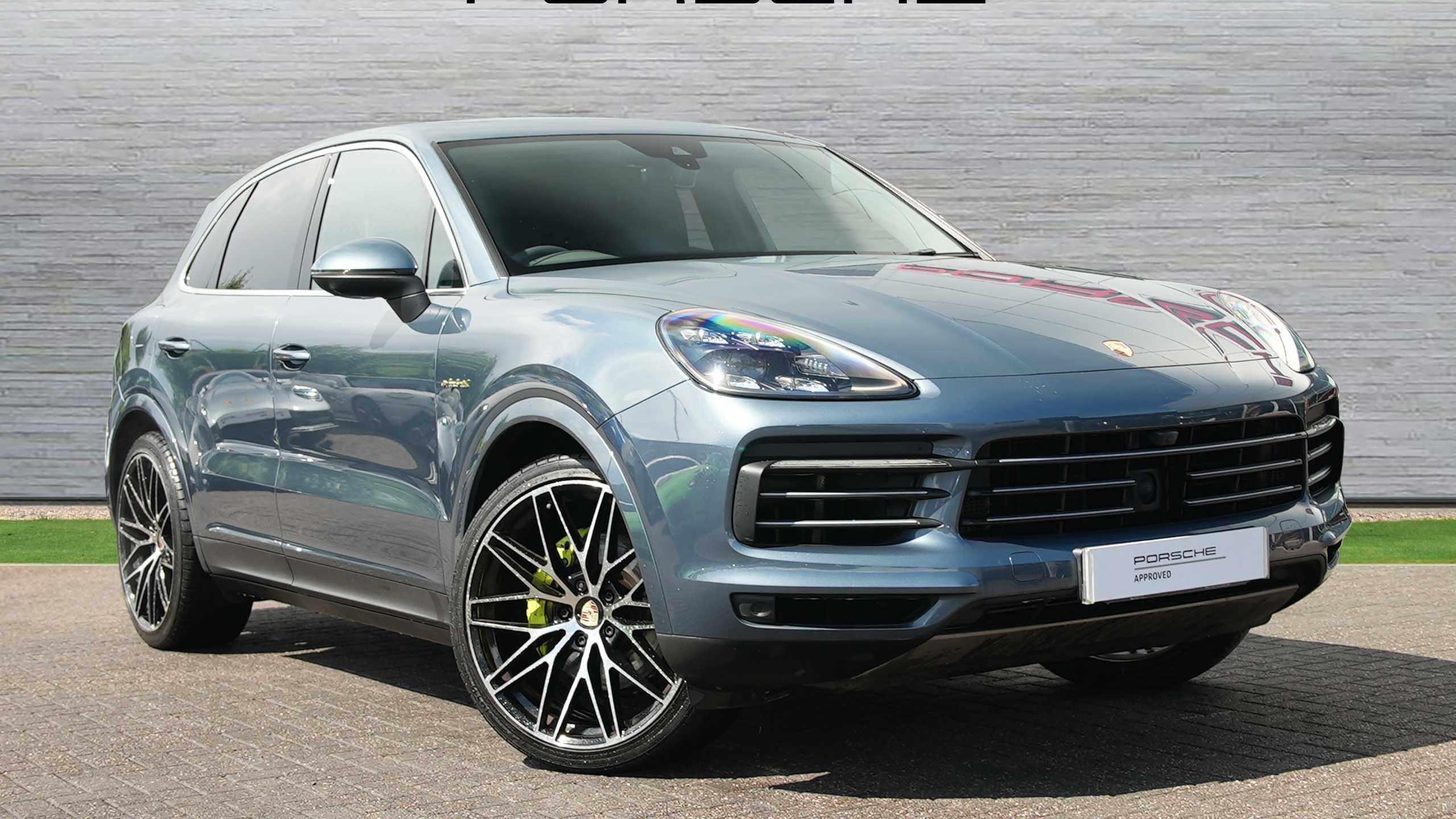 Porsche Cayenne Estate