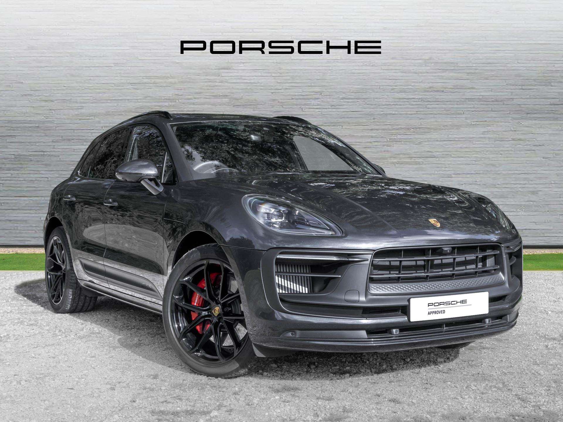2025 Porsche Macan