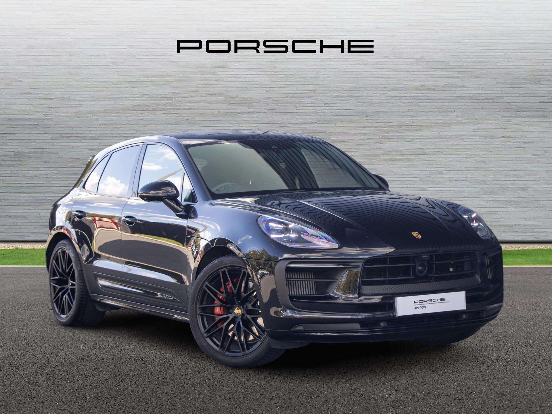 2023 Porsche Macan
