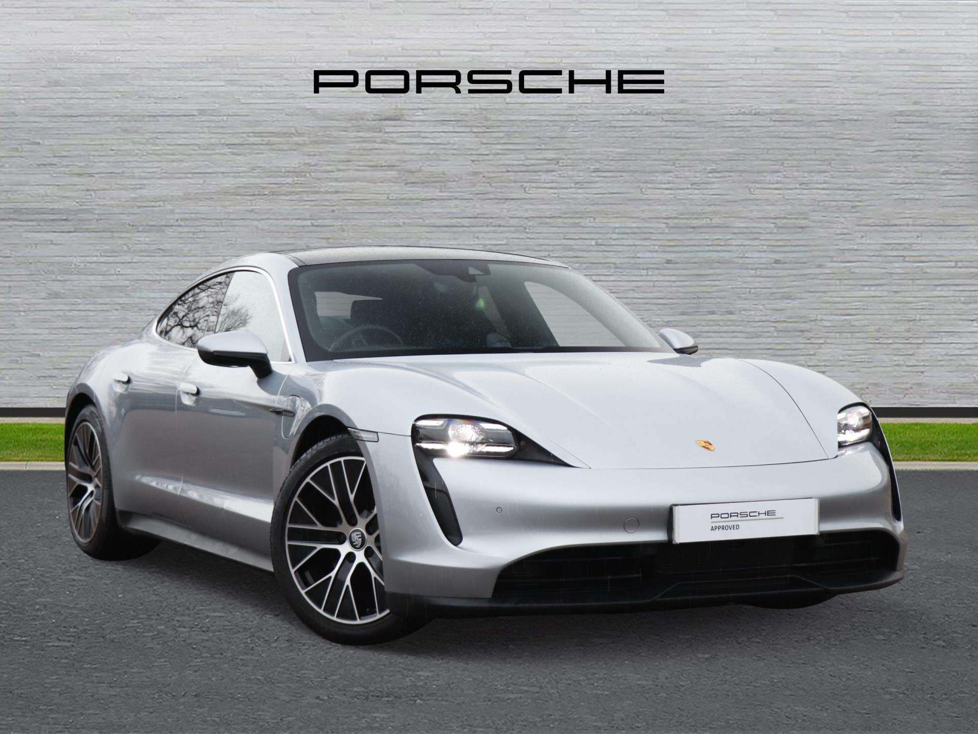Porsche Taycan Saloon