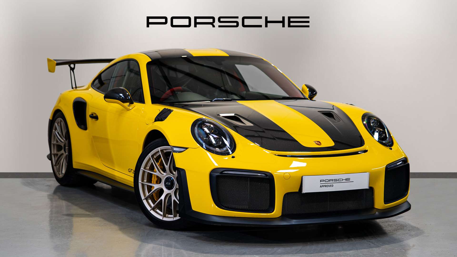 Racing Yellow 2018 Porsche 911 Coupe Rear-wheel drive Automatic