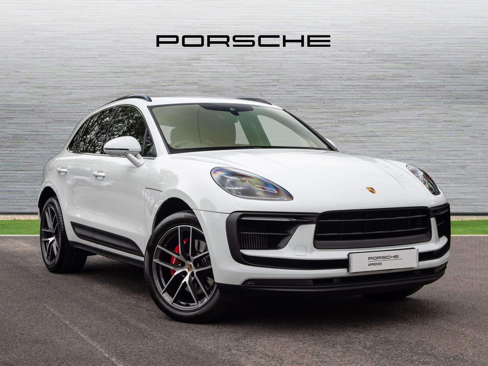 2022 Porsche Macan