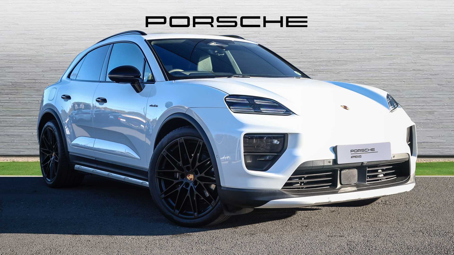 Porsche Macan Electric