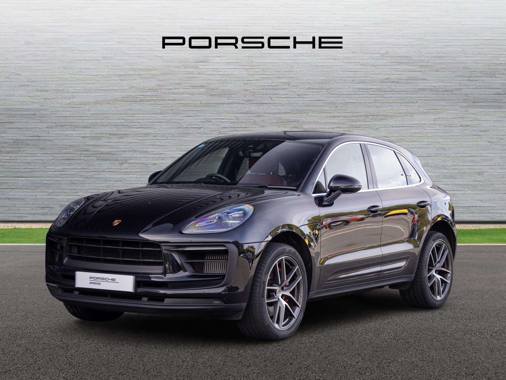 2024 Porsche Macan