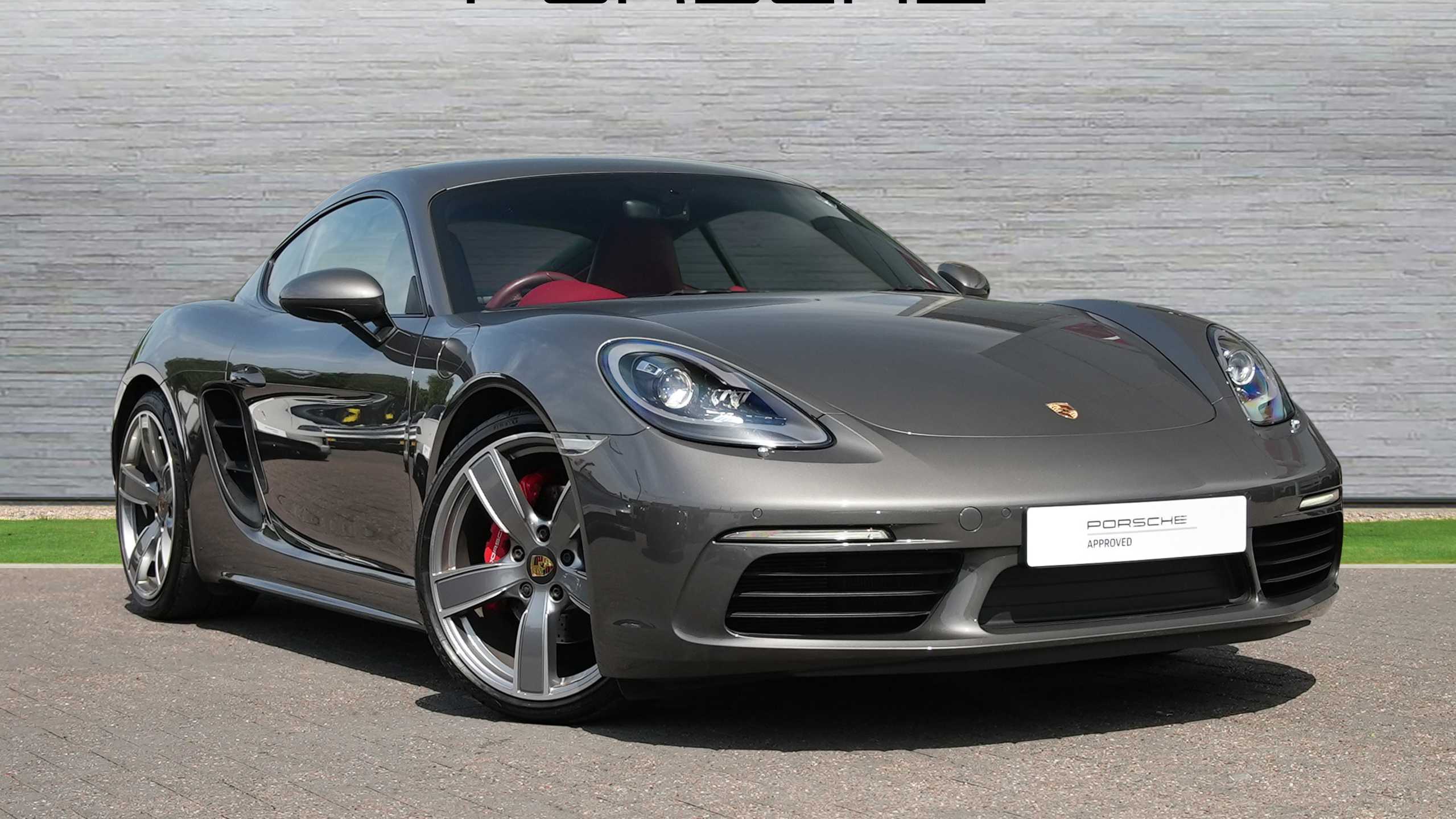 Porsche 718 Cayman Coupe