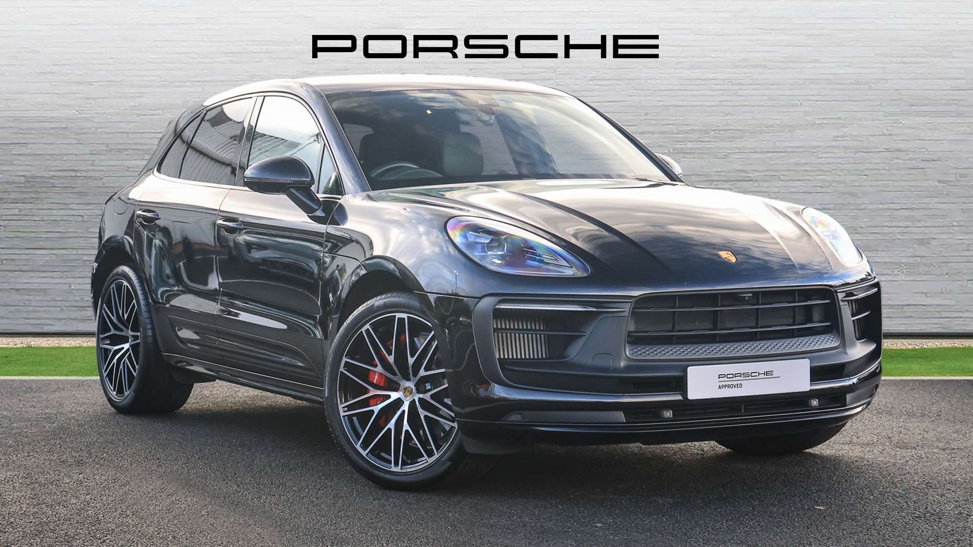2023 Porsche Macan
