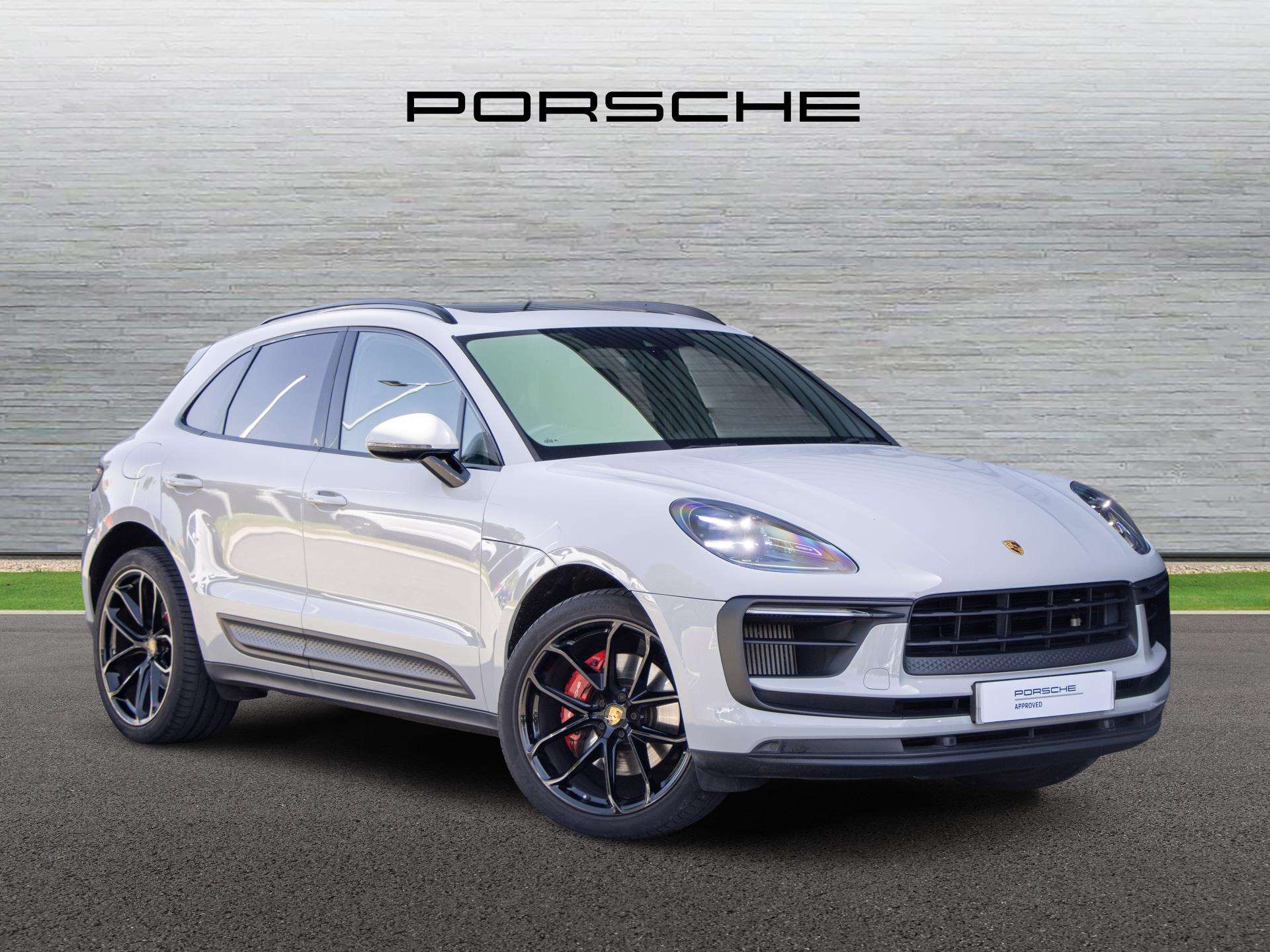 Porsche Macan Estate