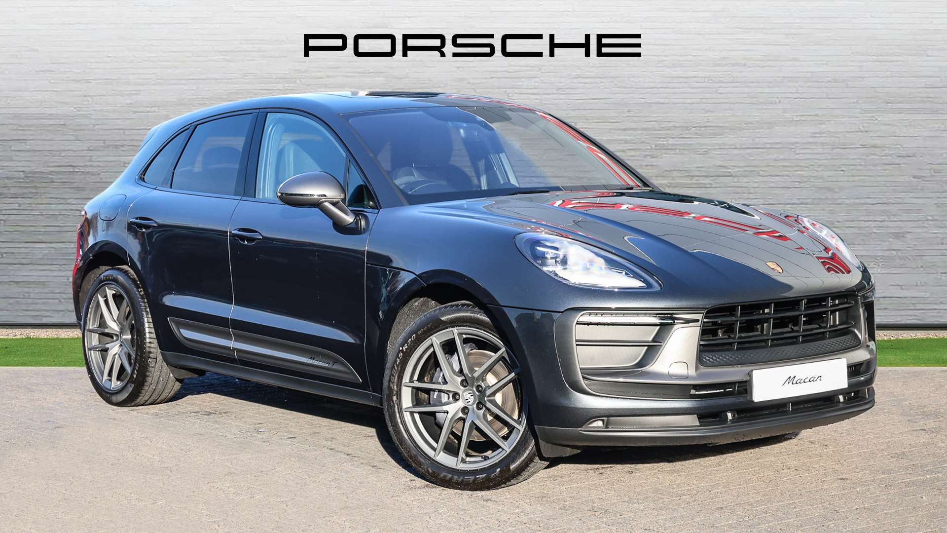 2025 Porsche Macan