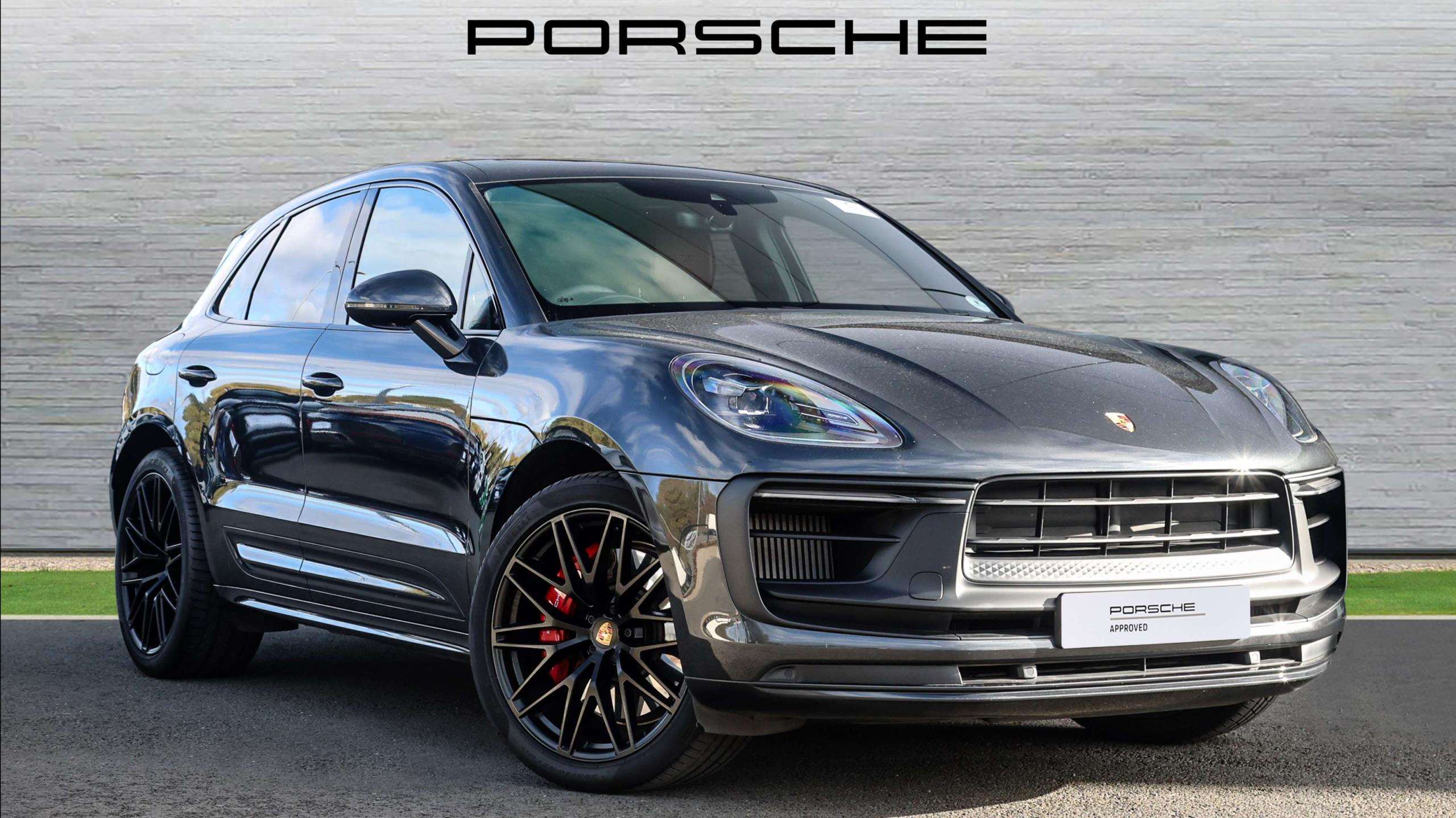2022 Porsche Macan