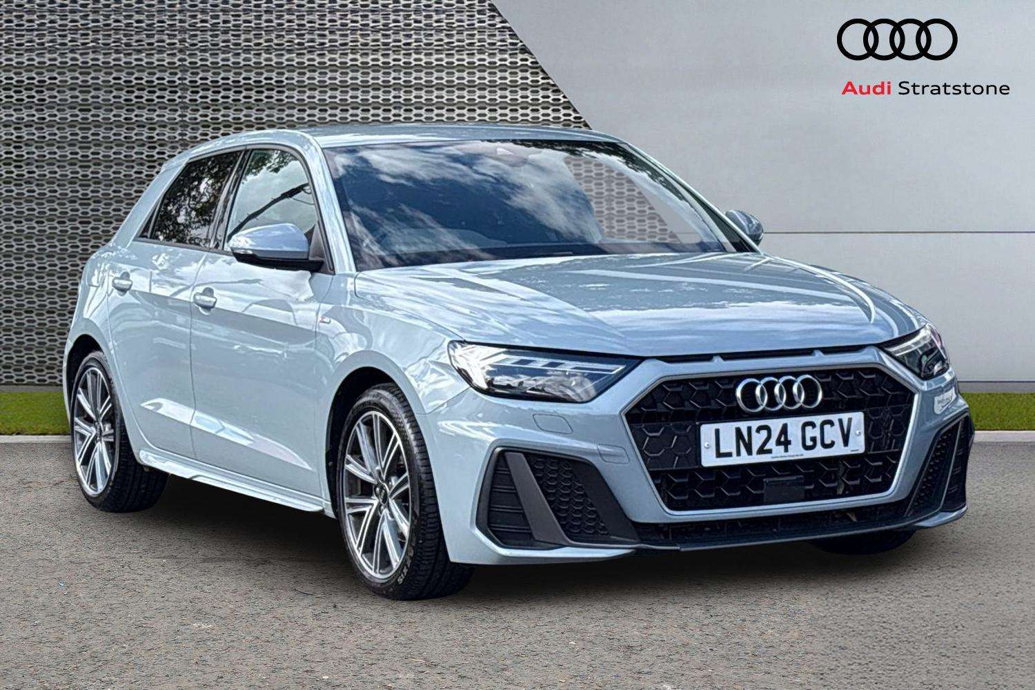 2024 Audi A1