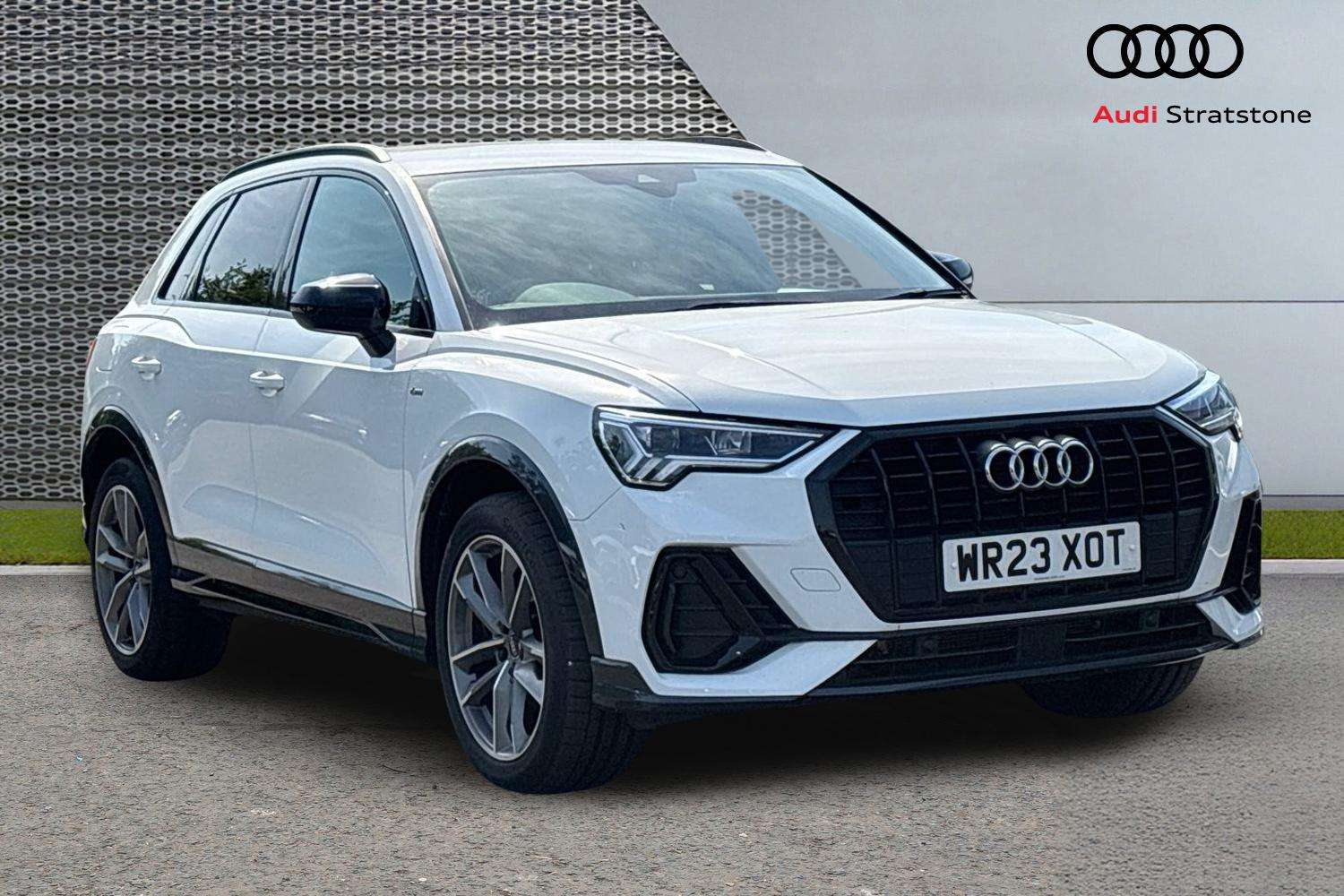 2023 Audi Q3