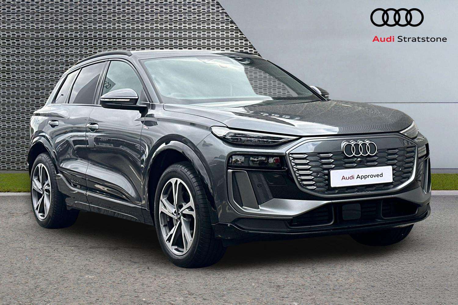 2025 AUDI Q6