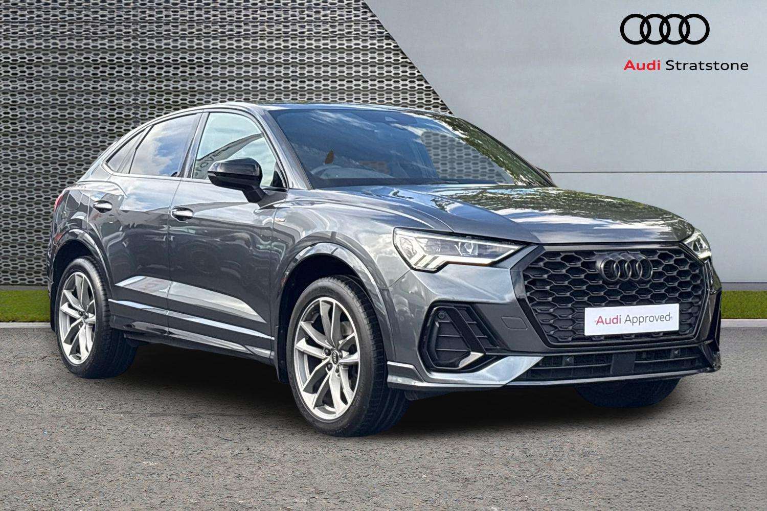 2023 Audi Q3
