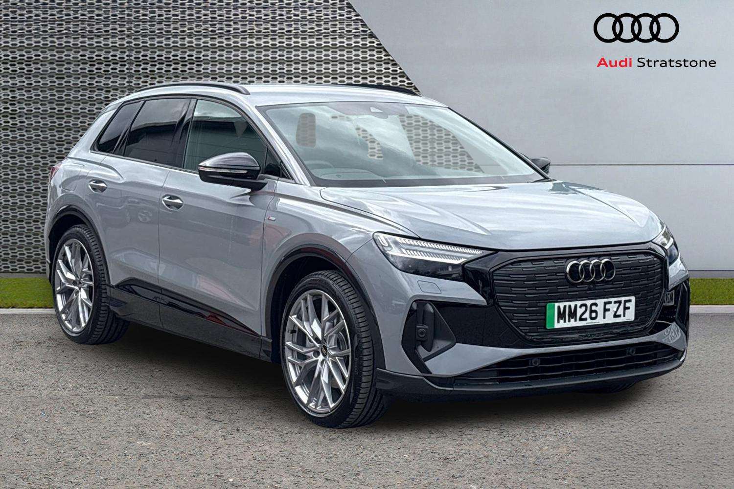 2026 AUDI Q4