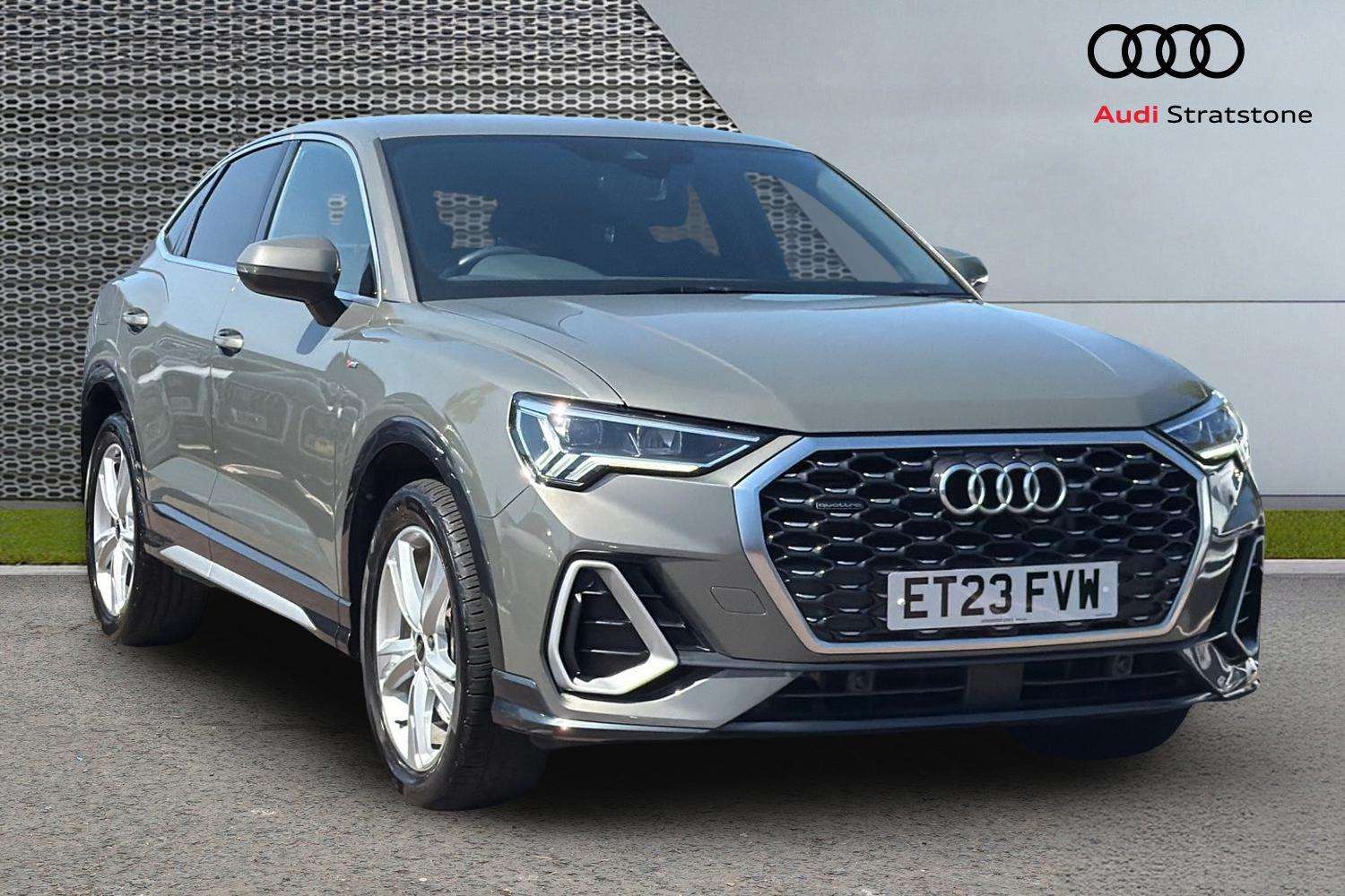 2023 Audi Q3