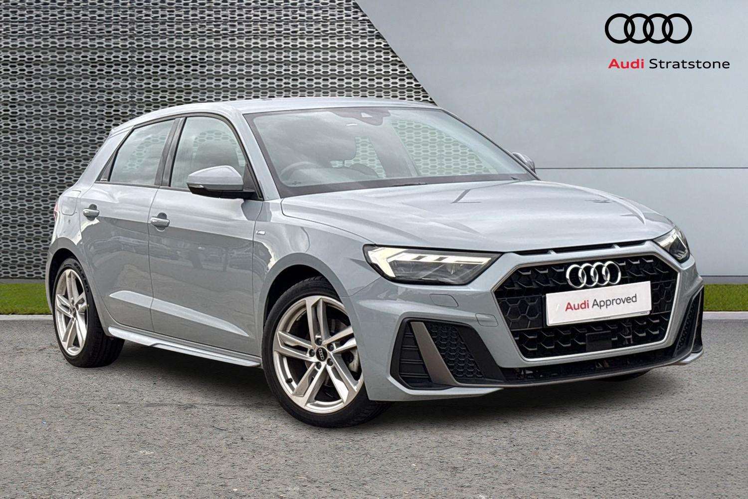 2022 Audi A1