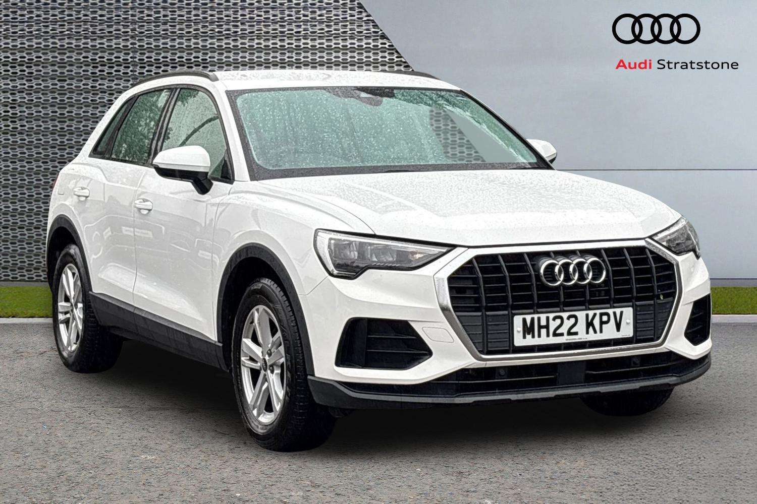 2022 Audi Q3