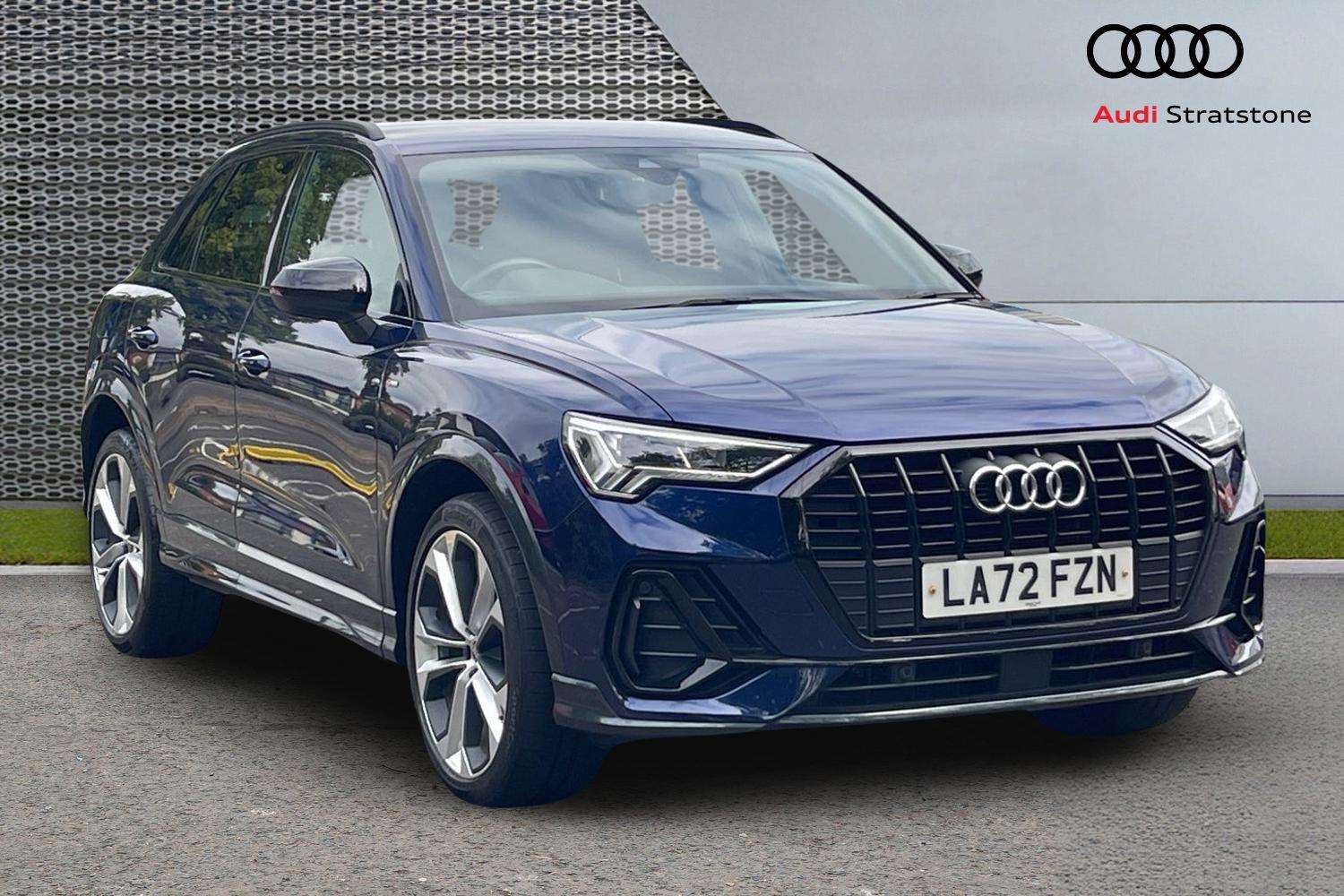 2022 Audi Q3