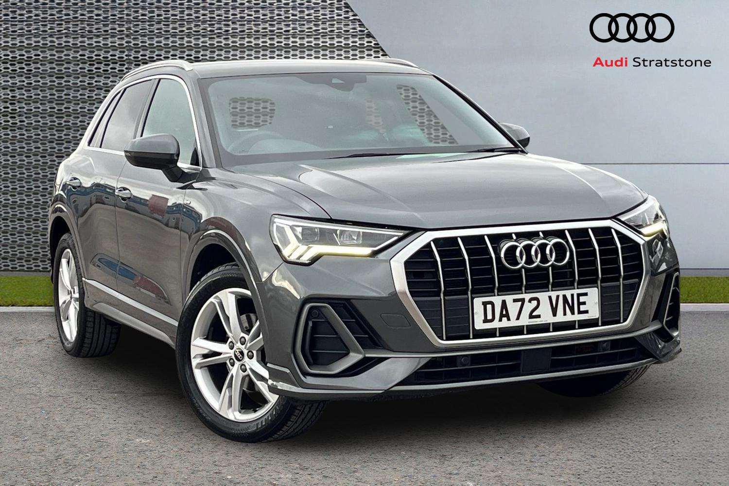 2022 Audi Q3