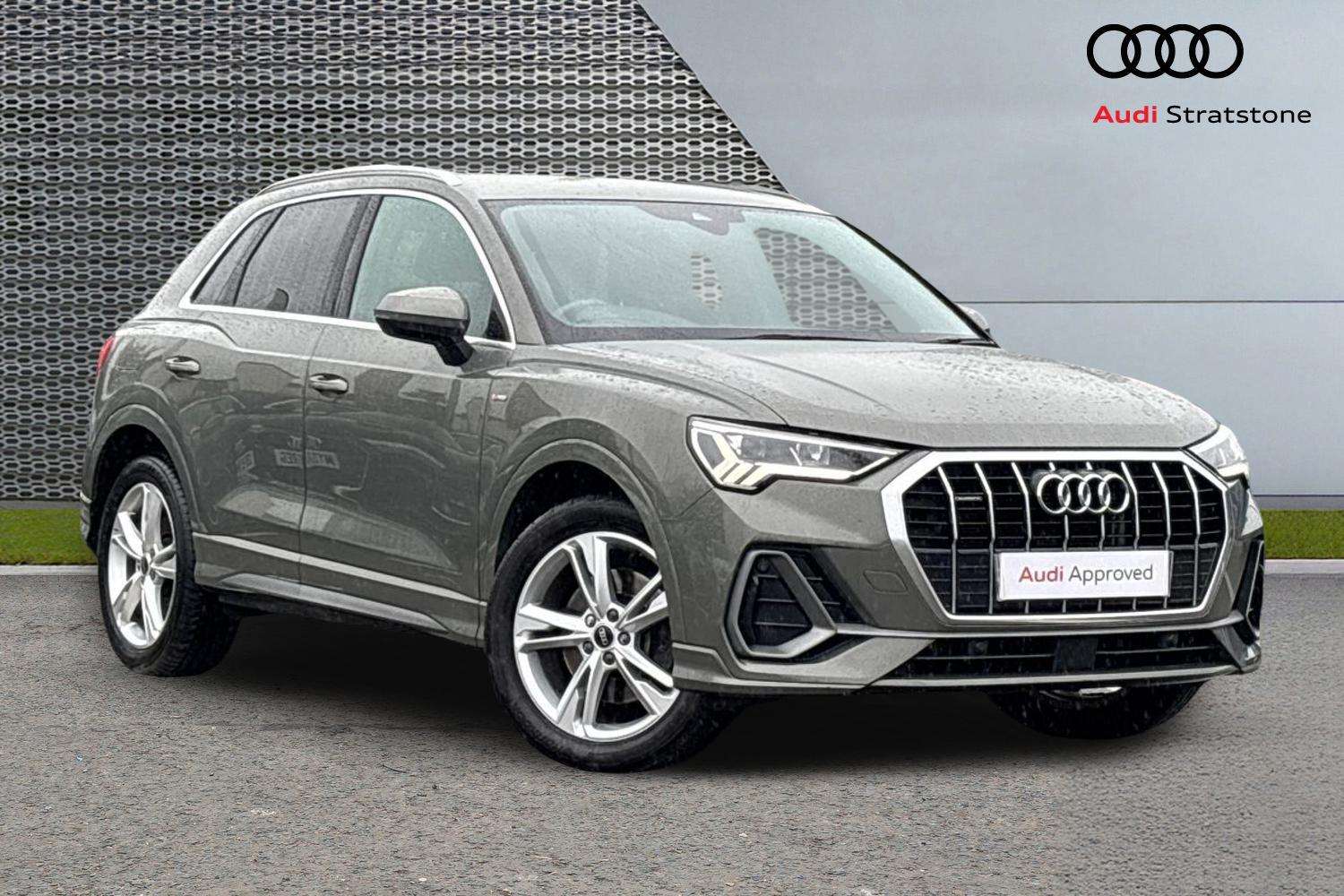 2022 Audi Q3