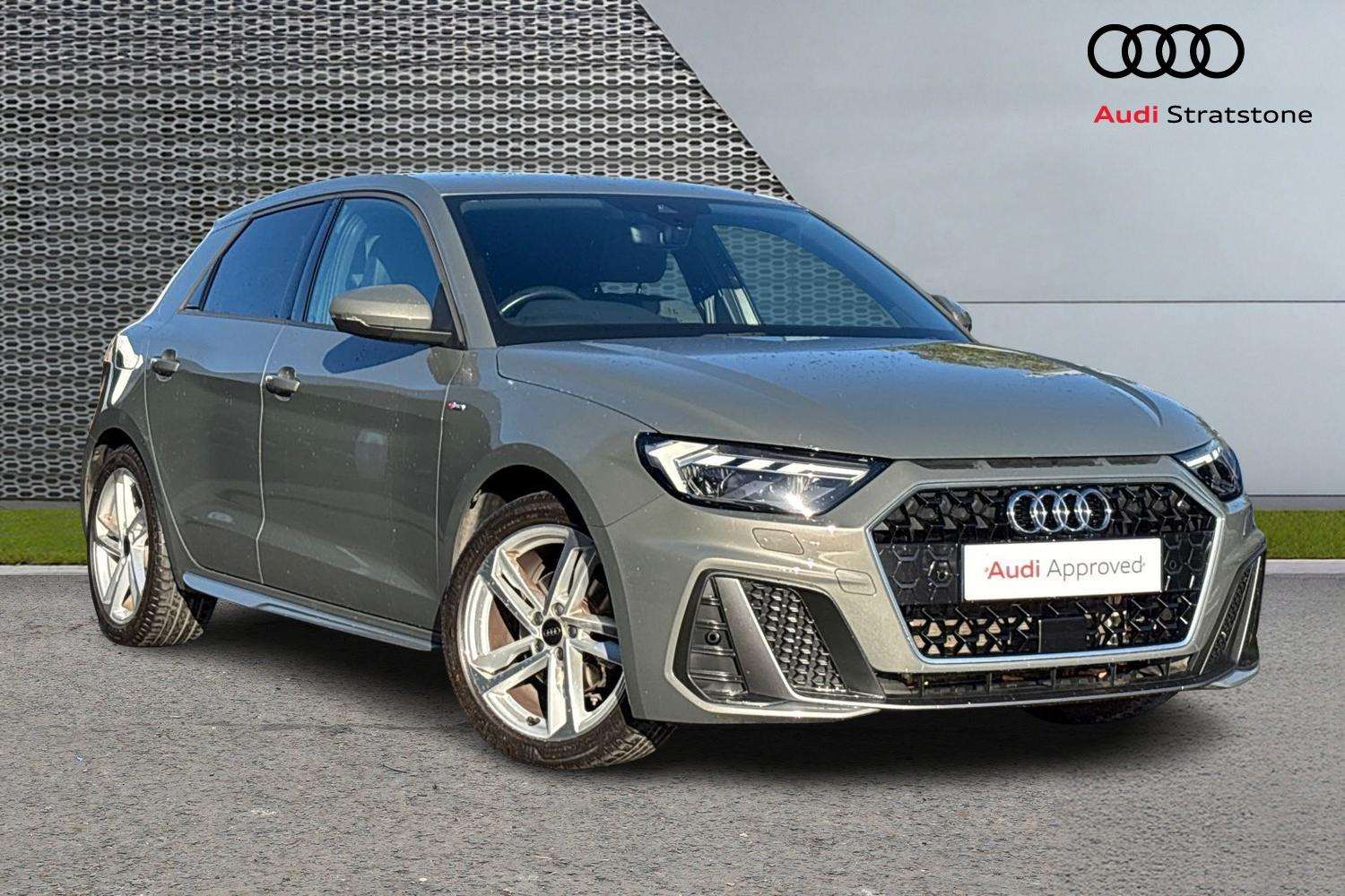2022 Audi A1