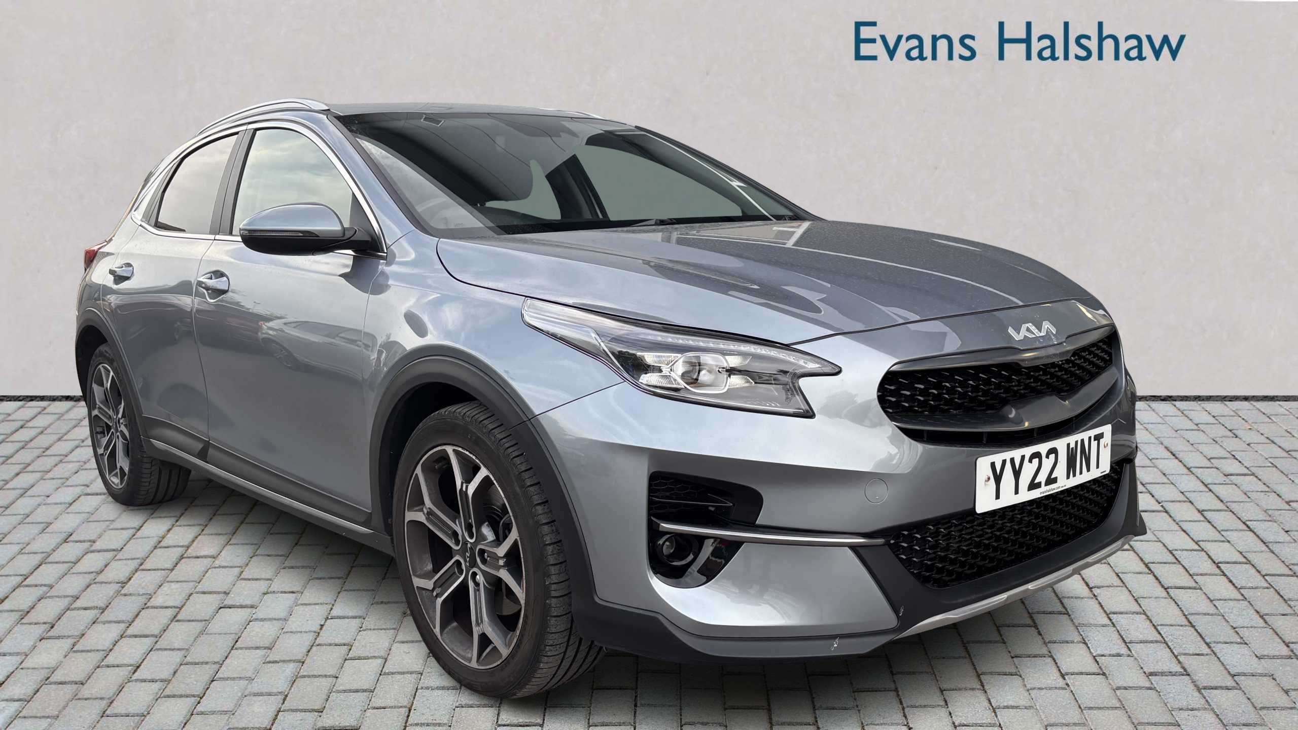 2022 KIA XCeed
