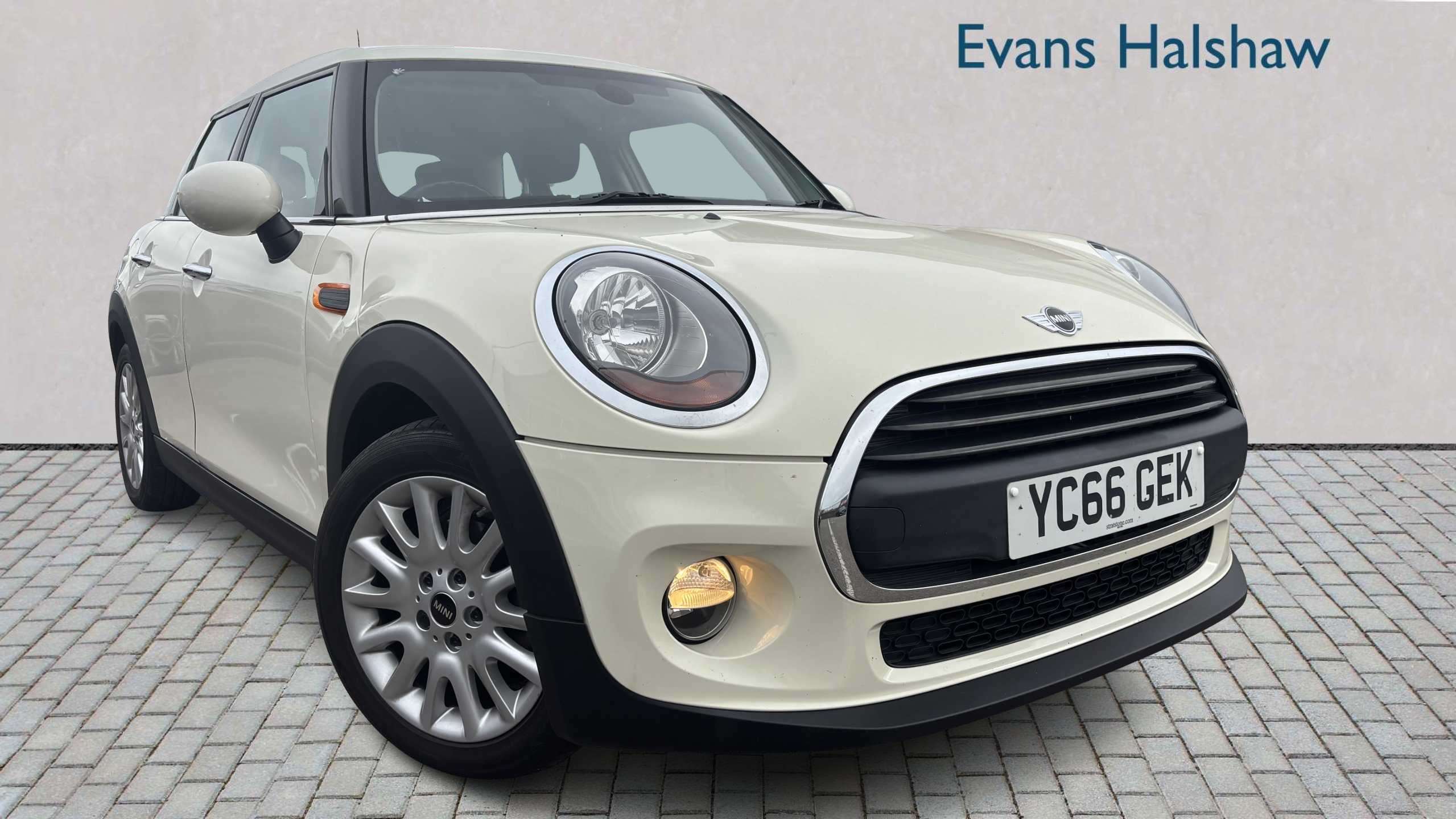 MINI Hatchback