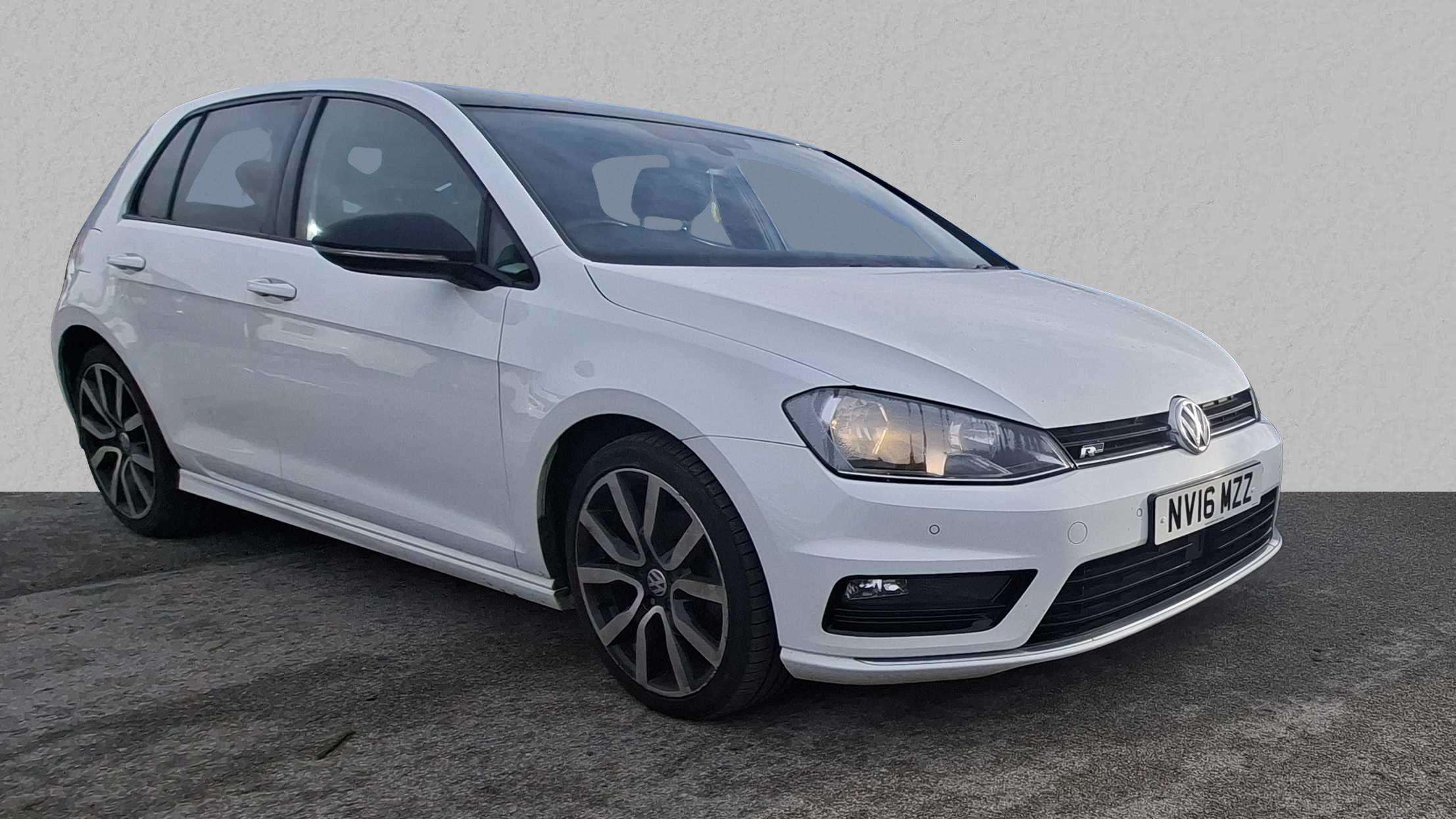 2016 VOLKSWAGEN GOLF