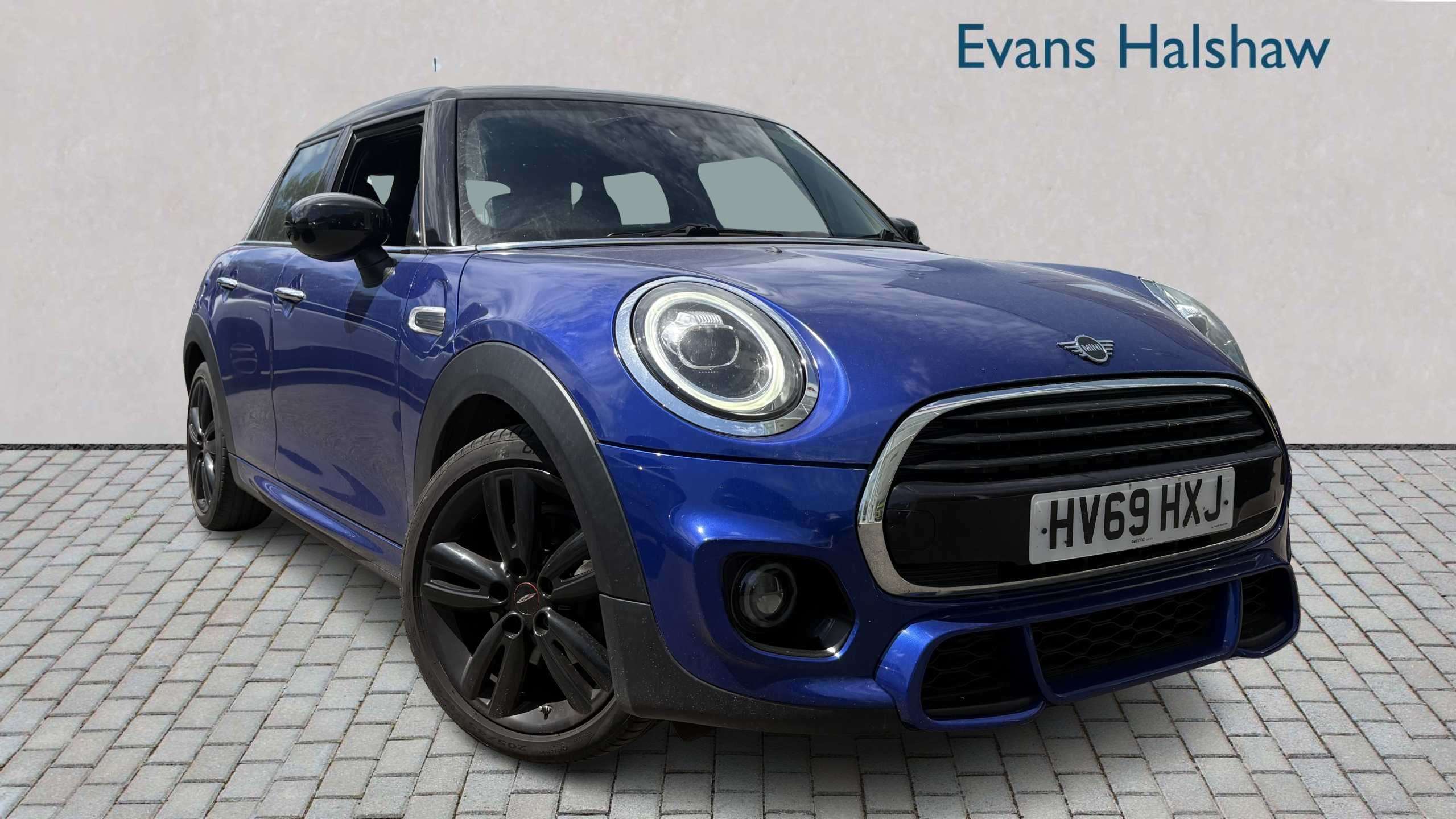 MINI Hatchback