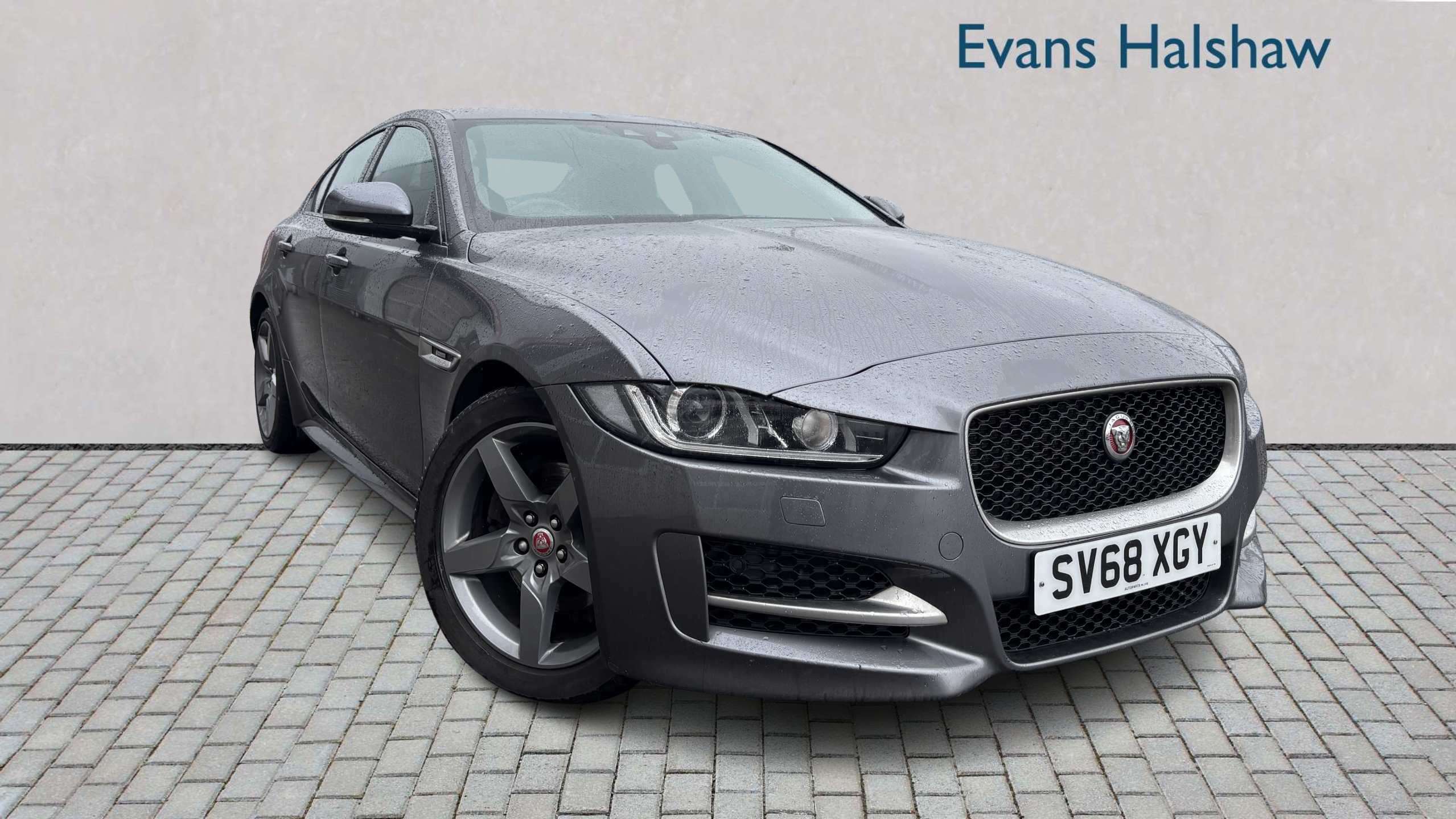 Jaguar XE