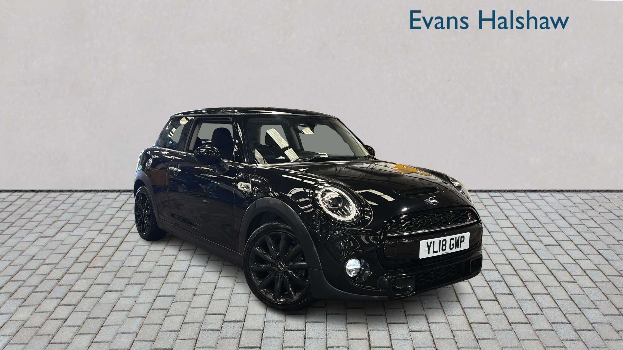 MINI Hatchback