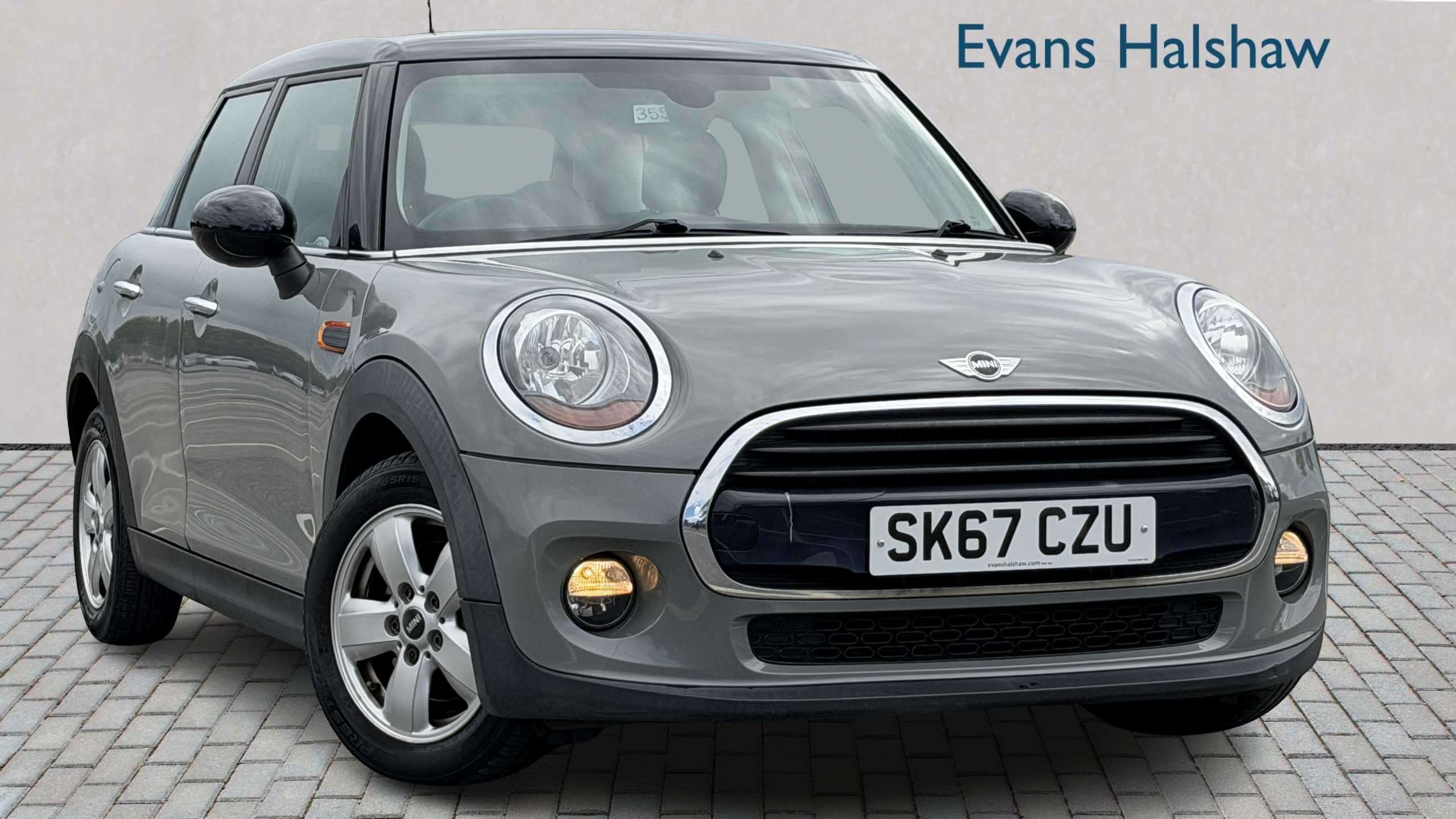 MINI Hatchback
