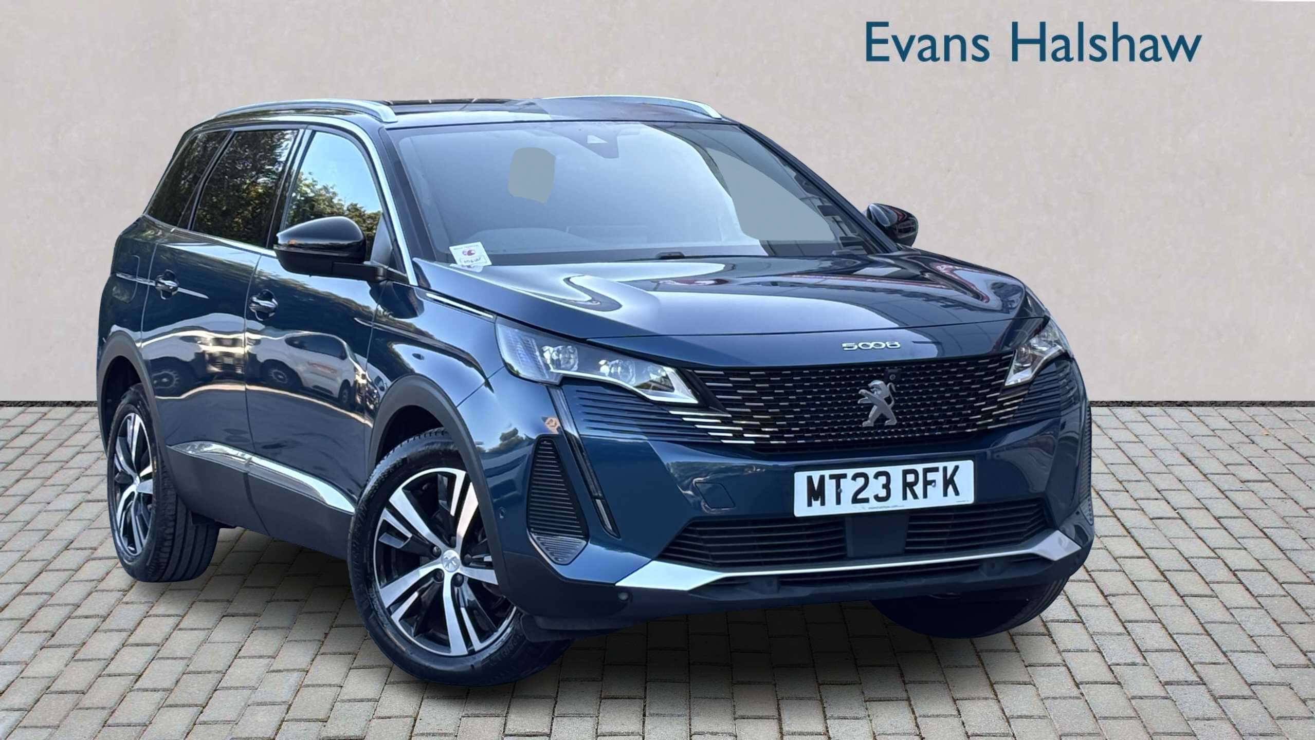 2023 Peugeot 5008