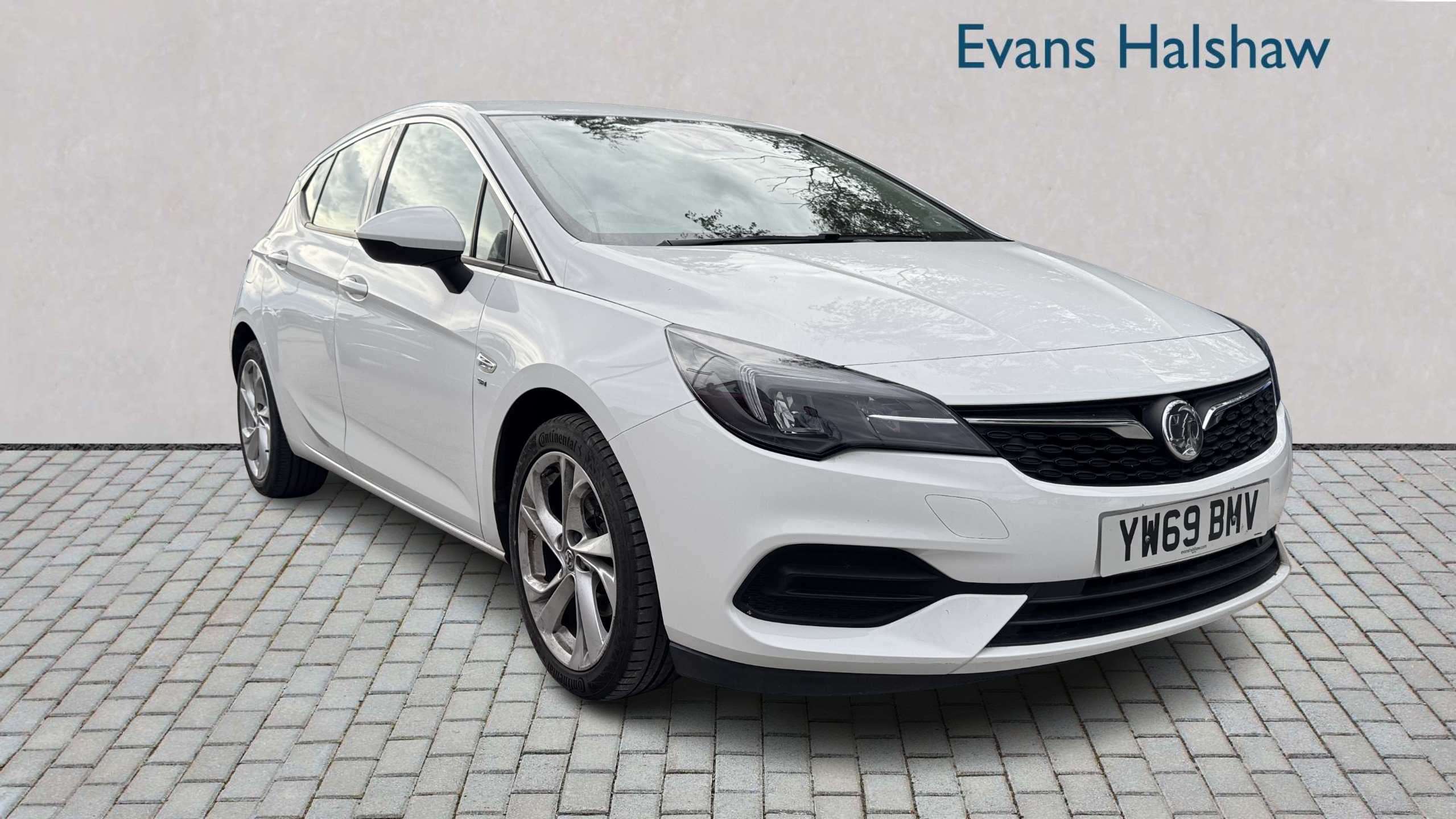 2020 Vauxhall Astra