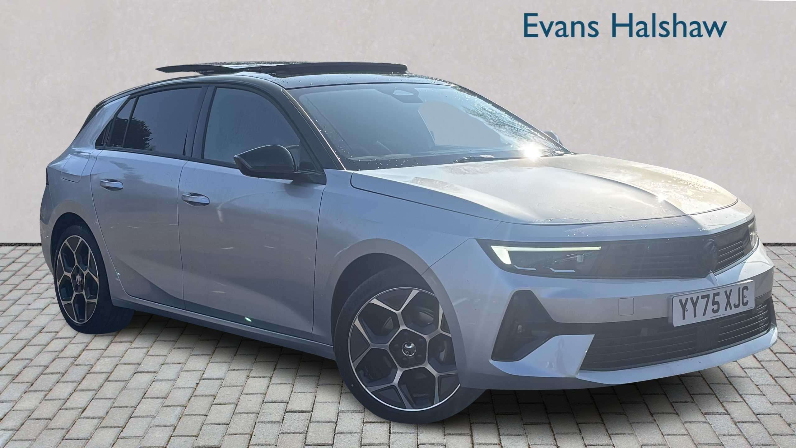 2025 Vauxhall Astra