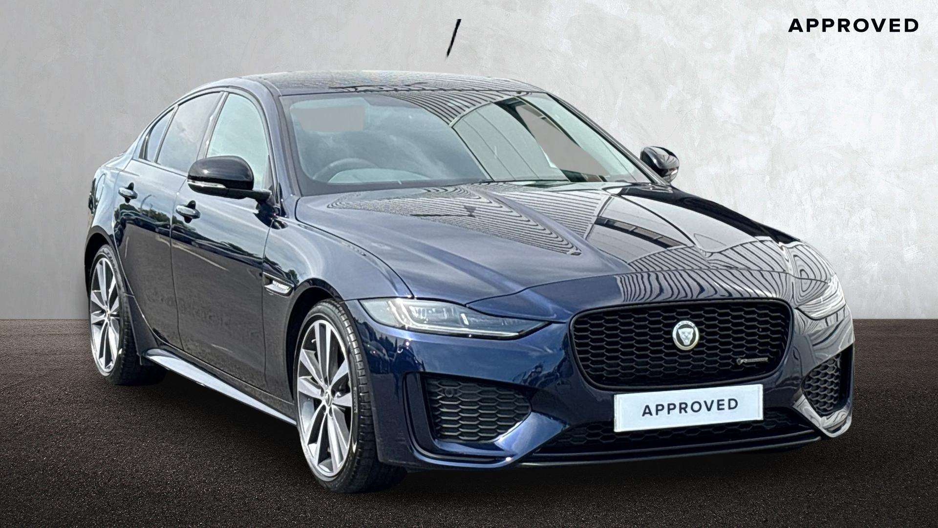 Jaguar XE