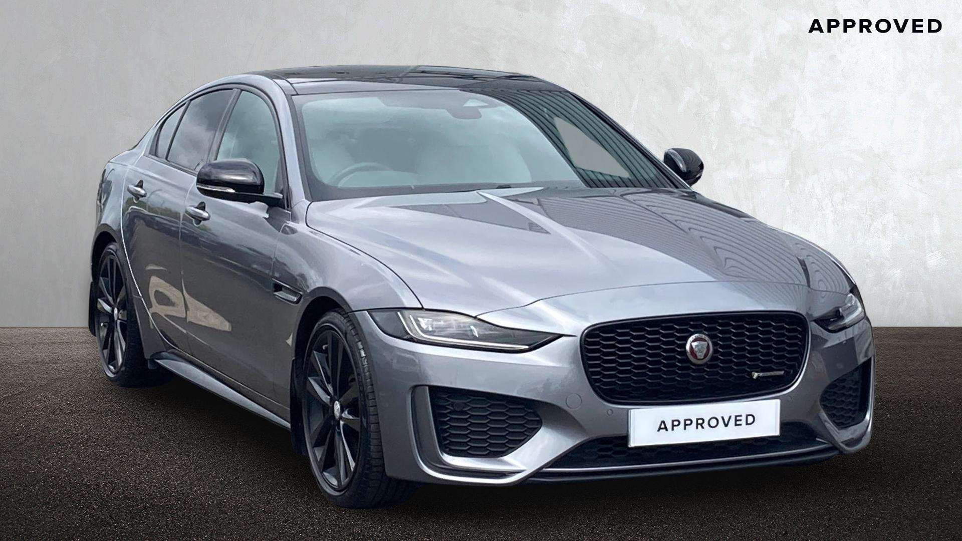 Jaguar XE